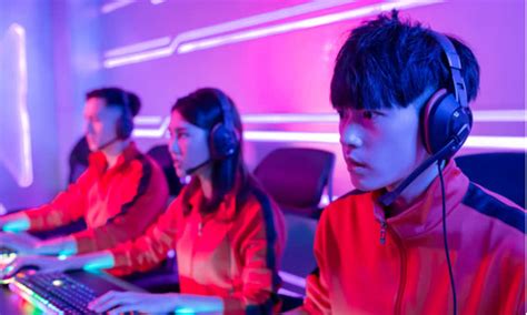 Tips Sukses Menjadi Pemain E-Sport Profesional