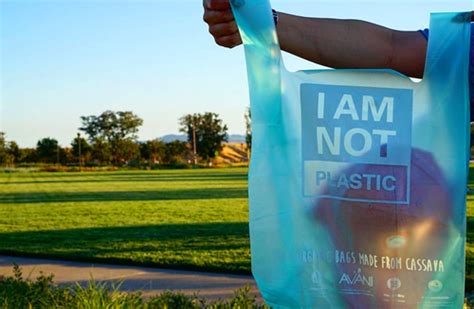 Bolsas Biodegradables Son Creadas Por Una Compañía De Soluciones
