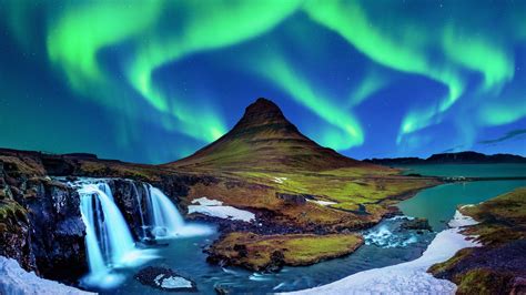 When And Where To Watch The Northern Lights In Iceland