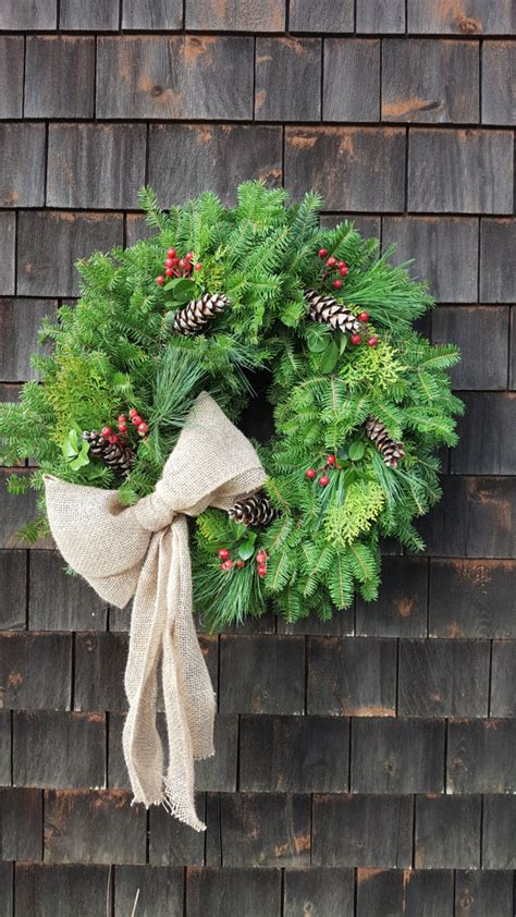 Fresh Maine Balsam Pine Cedar And Rosehip Wreath By Scarletsmile Tissue