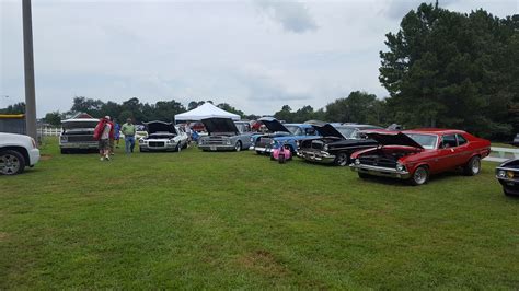 Online retail giant amazon was so desperate to scuttle a unionization drive among warehouse workers in alabama that it actually had traffic light times changed. Elkmont Car Show - Elkmont - Alabama.Travel