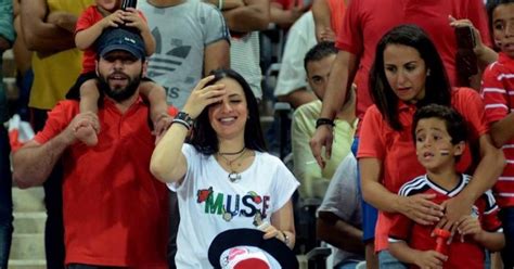 وأضاف أن ما مررت به من آلام في الخصيتين وحرقان في البول هو نتيجة مباشرة لممارسة العادة السرية، وهذه الأمور هي ما أثرت على نسبة هرمون التستوستيرون لديك، وهو ما أنعكس. نتيجة مباراة مصر والبرتغال اليوم في مونديال كرة اليد ...