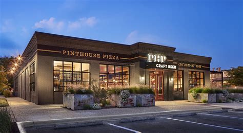 Pinthouse Pizza Restaurant And Beer Branding Grits And Grids®