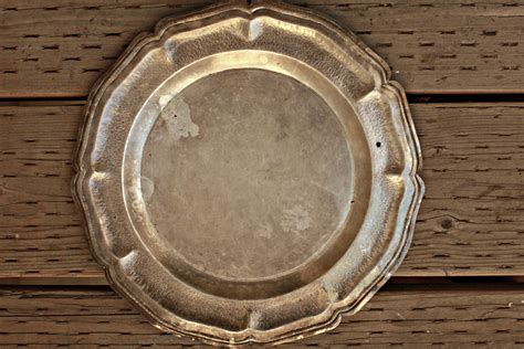 An All-Natural Way to Clean Tarnished Silver | Home Guides | SF Gate