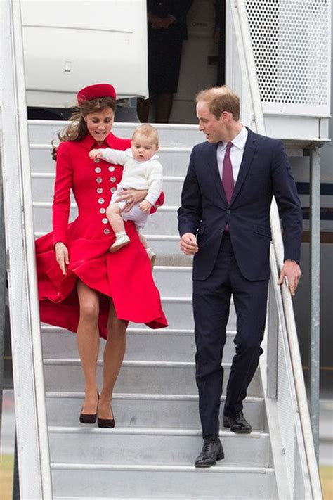 Kate Middleton S Bare Bottom Photos Do Royal Wardrobe Malfunctions Matter Syracuse Com