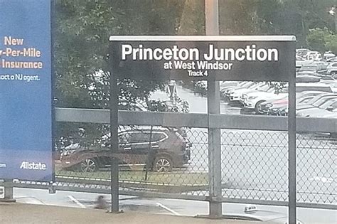 1 Dead After Being Struck By Amtrak Train Near Princeton Junction