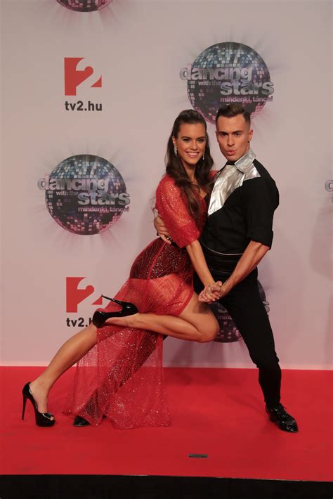 Kitartó és céltudatos munkával elérte, hogy ma már főszerepeket játszik olasz és nemzetközi együttműködésben készülő filmekben. Gelencsér Timi És Hegyes Bertalan : origo Hírmondó ...
