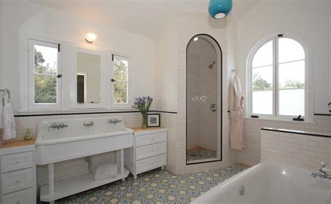 Beautiful Bathrooms With Stylish Pedestal Sinks