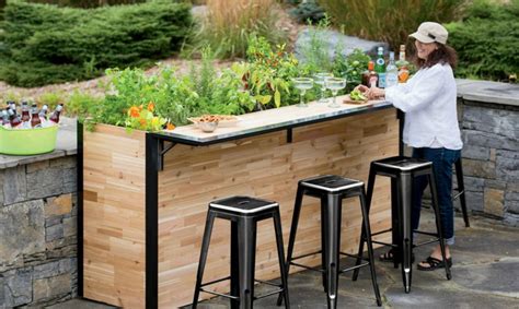 Plant A Bar An Outdoor Bar Made With Reclaimed Wood That Doubles As A