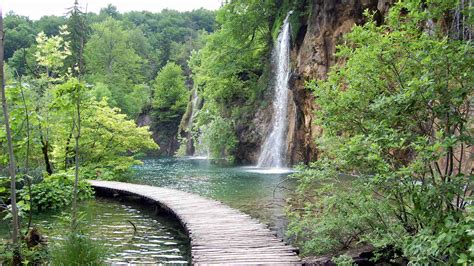 12 Mind Blowing Facts About Plitvice Lakes