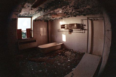 These 5 Abandoned Asylums In Michigan Are Still Disturbing