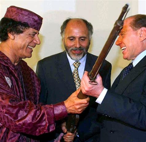 Unruhen In Libyen Berlusconi Begräbt Männerfreundschaft Zu Gaddafi Welt