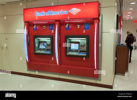 Bank Of America Atm Stock Photo Royalty Free Image 73695316 Alamy