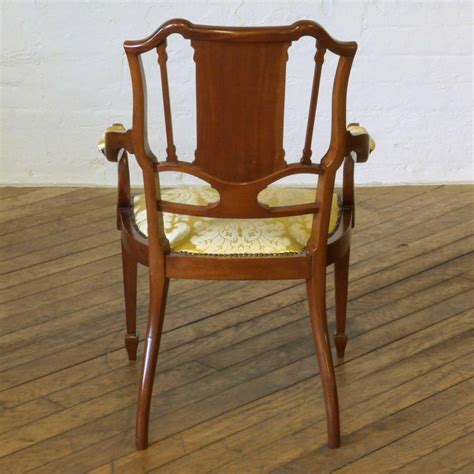 Amazing sale prices on all major brands plus an extra £50 off every £500 spent. Edwardian Mahogany Armchair For Sale at 1stdibs