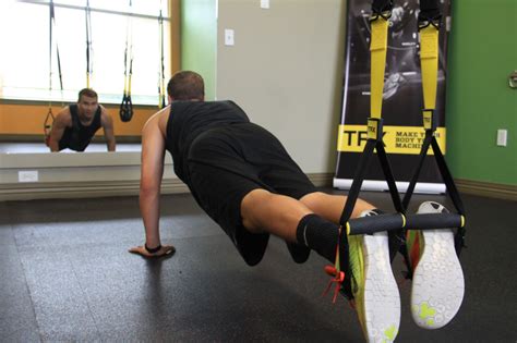 Try Out A New Plank Variation By Using Trx Straps Trx Straps Trx