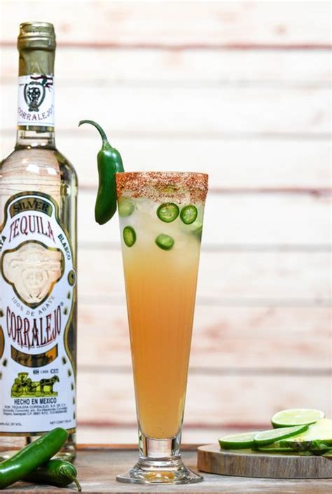 40 Best Cinco De Mayo Drinks 2022 Easy Cinco De Mayo Cocktails With Tequila Tequila Cocktails