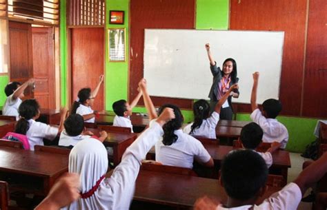 Nilai Bahasa Indonesia Kurang Maksimal 4 Hal Ini Bisa Jadi Penyebabnya Educenter