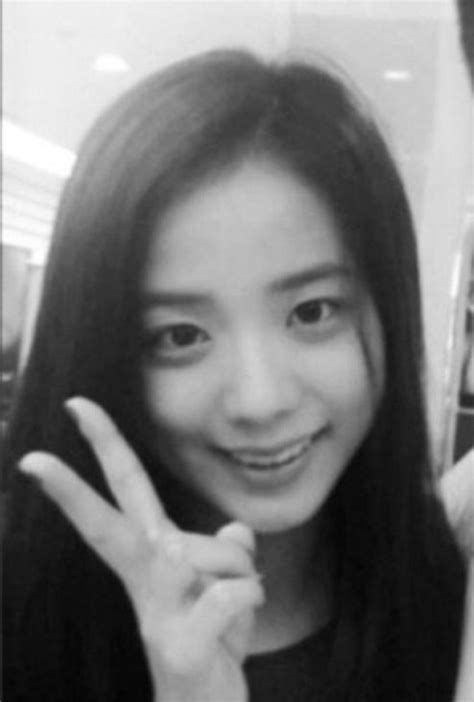 Blackpink Jisoo Shows Off Natural Beauty With Pre Debut Photos Hype
