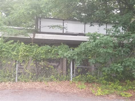 Does Anyone Know What This Building In Wall Township Was Before It Became Abandoned Rnewjersey