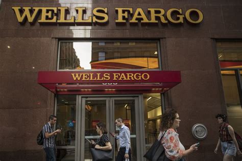 Wells Fargo Reaches Settlement With Government Over Fake Accounts