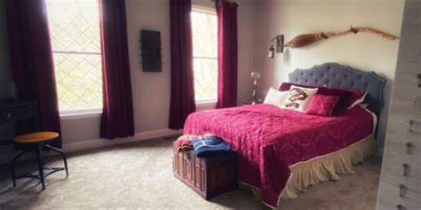 Themerooms.blogspot.com.visit this site for details: "Harry Potter" DIY Bedrooms: The Magic Never Ends | MuggleNet