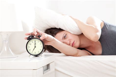 How To Wake Up Without Hitting Snooze