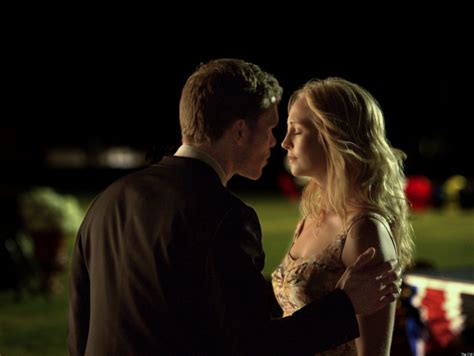 The Vampire Diaries Finale Season 5 Scoop On Stefan Bonnie Delena