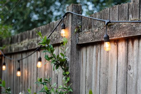 5 Ideas For Using Rustic Lighting In The Backyard