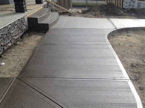 Standard Brushed Finished Curved Sidewalk Patriarch Construction