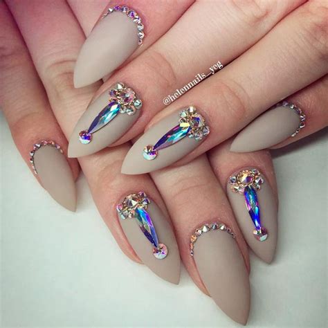 87 Examples Of Beautiful Pointy Nails Designs Fashionre