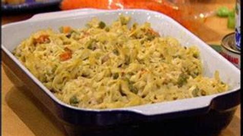 Rachaels Fixed Up Chicken And Vegetable Casserole Recipe Rachael Ray Show