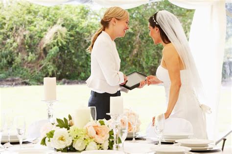 3 Types Of Wedding Planner Hizons Catering
