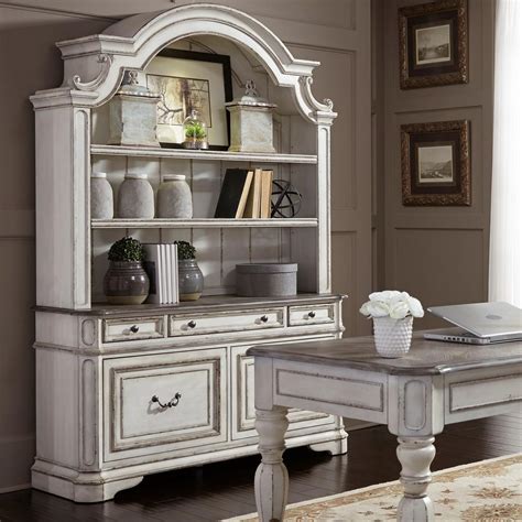 Liberty Furniture Magnolia Manor Credenza And Hutch With Touch Lighting