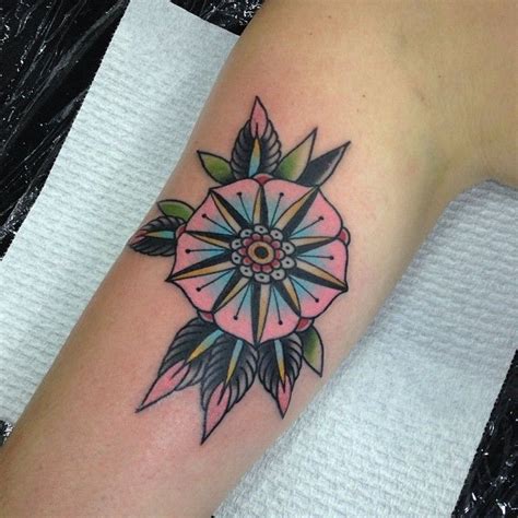 The traditional tattoo ideas for men could located by searching over the net for standard tattoo designs, and even by means of seeing the functions of certain famous aged institution imaginative developers, like sailor guy jerry in addition to herbert hoffman, pertaining to ideas. Log in | Tattoos, Traditional tattoo flowers, Traditional ...