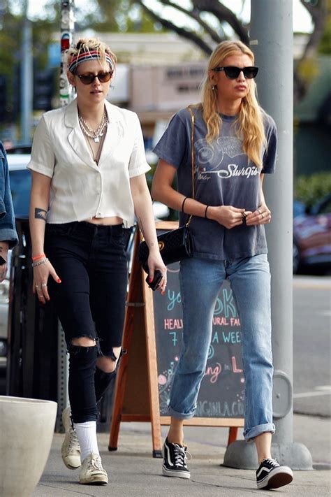 Kristen Stewart And Stella Maxwell Hang Out Together Exes Spotted In La
