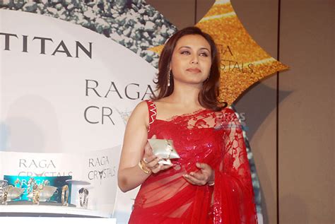 Bollywood Actress Gallery Rani Mukherjee In Red Saree And Sleeveless