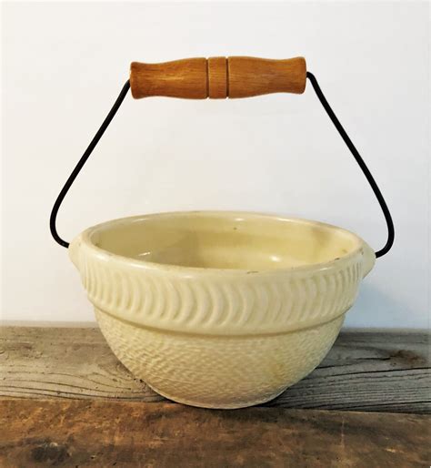 Vintage Yellow Ceramic Bowl With Wire Bail Handle And Wood Grip Country