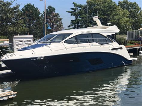 2017 Sea Ray Sundancer 460 Express Cruiser For Sale Yachtworld