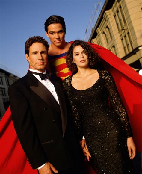 Superman & lois is an upcoming television series. Cast - Lois and Clark Photo (162494) - Fanpop