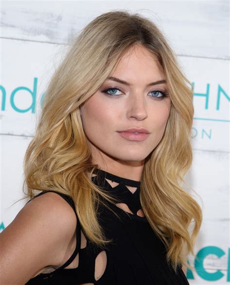 Free People Model Martha Hunt Opens Up About Scoliosis And How It Makes