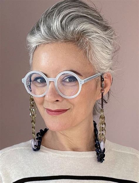 Pin By Audrey Rey David On Hair And Makeup In 2022 Grey Hair And Glasses Glasses Inspiration