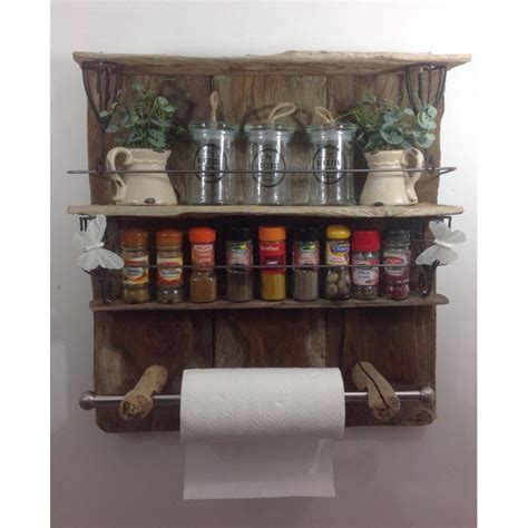 Étagère de cuisine en bois flotté - https://www.tethysart.com