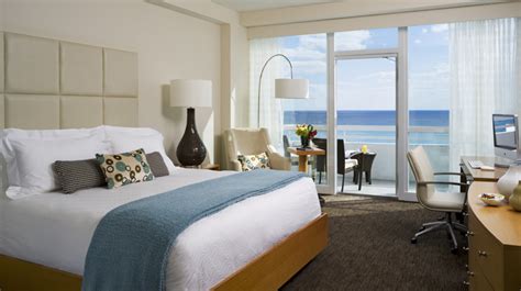 Book now and save with hotels.com! Fontainebleau Miami Beach - Miami Hotels - Miami Beach, United States - Forbes Travel Guide