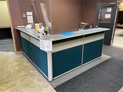 U Shaped Modular Reception Counter Desk With Lexan Protector And 2