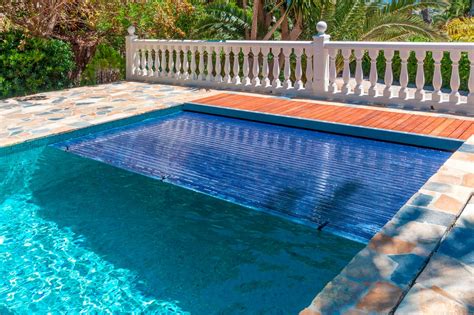 Looking for a good deal on swimming pool cover? Automatic swimming pool covers: The perfect solution to ...
