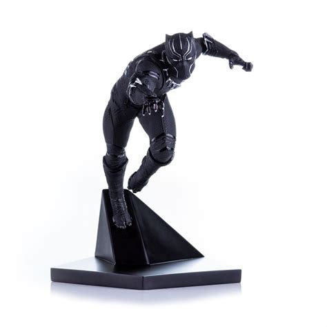 Marvel The Infinity Saga Black Panther Deluxe 110 Scale Statue Iron