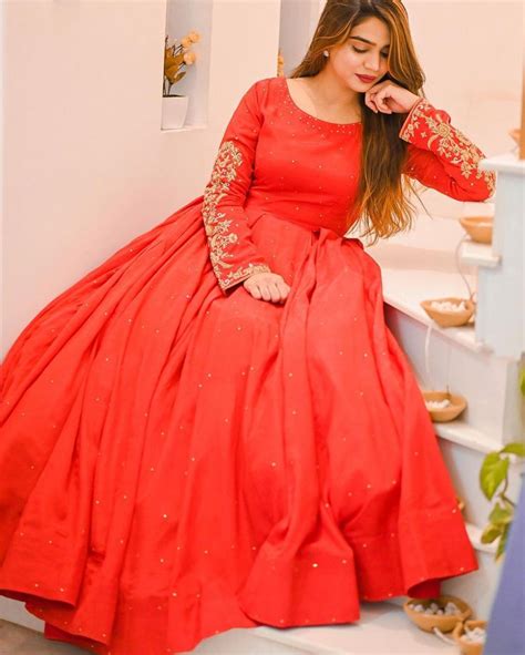 Pin By Azka Imran On Dresses Clothes Design Fashion Indian Fashion