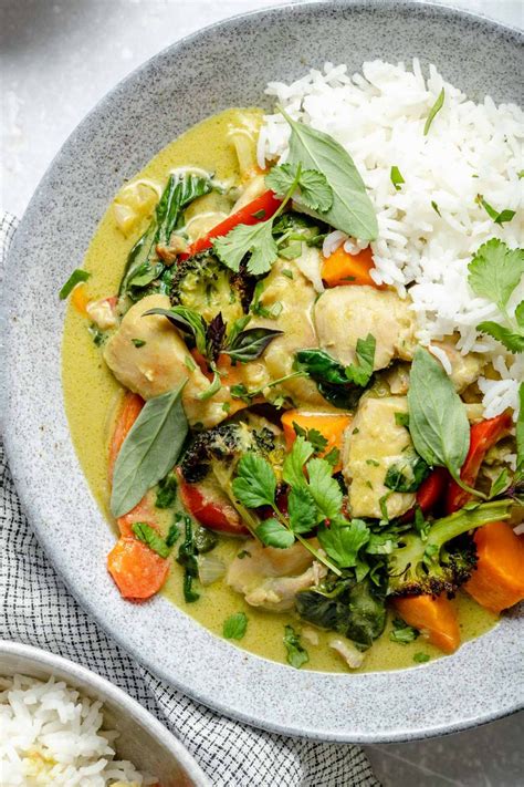 Easy Thai Green Curry With Gingery Chicken And Vegetables Pwwb
