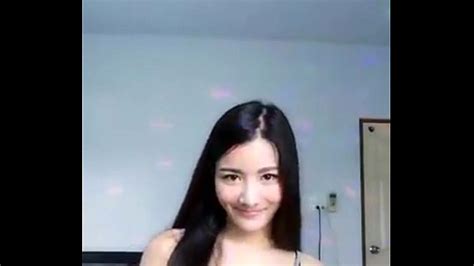 Sexy Busty Asian Teen Girl Teasing On Webcam Solonudegirls