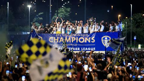 Tons of awesome leeds united wallpapers to download for free. Coronavirus: Leeds United defend open-top bus celebrations ...